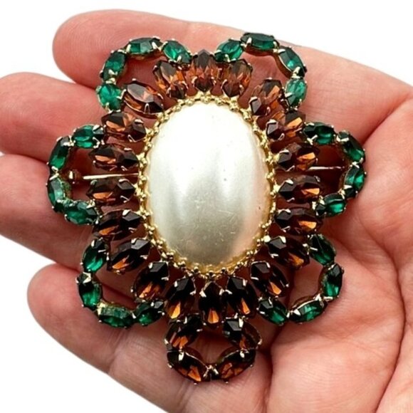 Vintage Vendome Womens Brooch Faux Pearl Amber Green Rhinestone Gold Tone Big